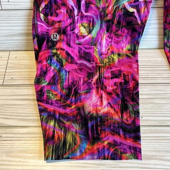 NWOT Lululemon size 18 leggings - Picture 3 of 6